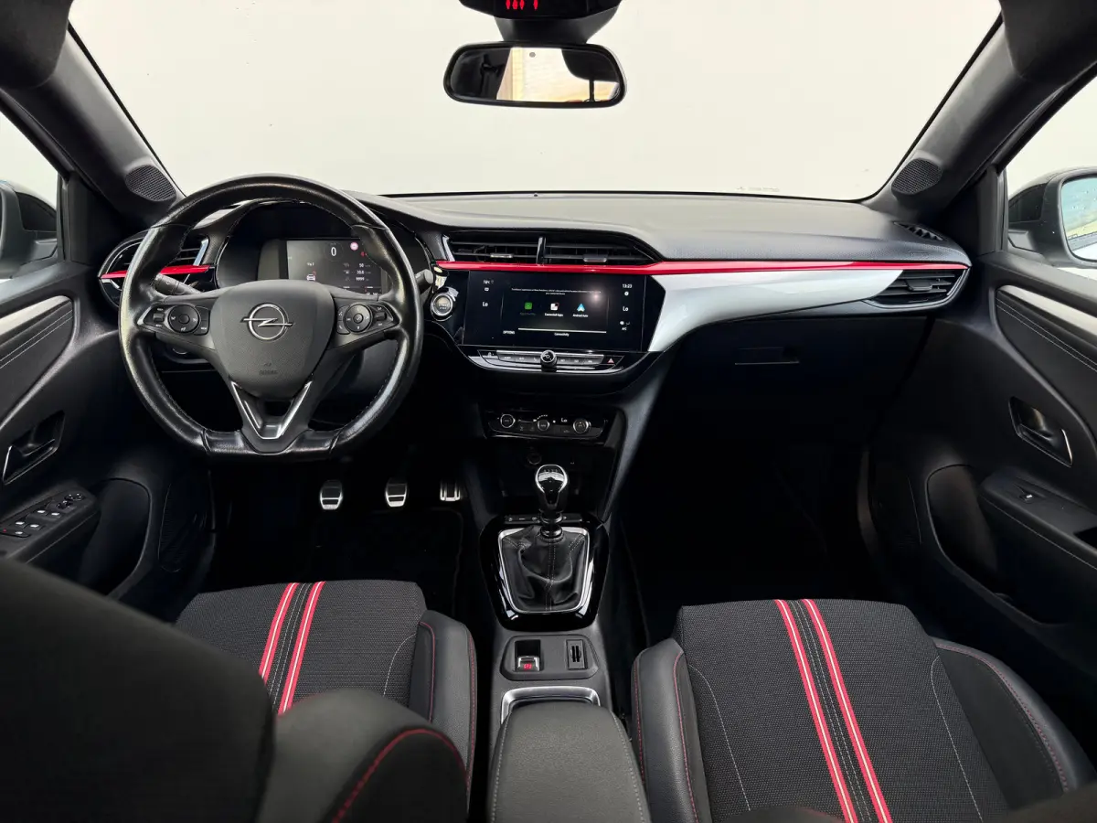 1.2 100PK GS Line | KEYLESS ENTRY&START| CAMERA ACHTER| PARKEERSENSOREN V&A| CRUISE CONTROL