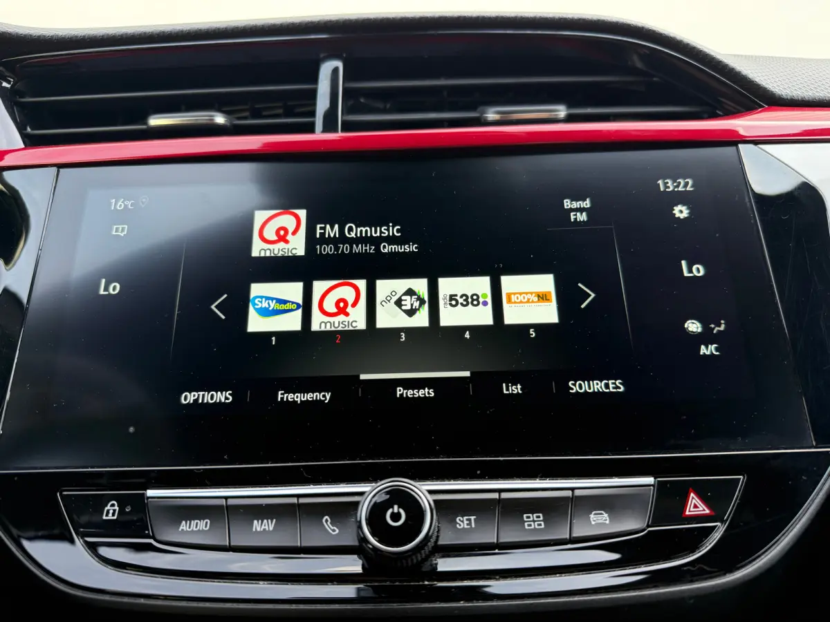 1.2 100PK GS Line | KEYLESS ENTRY&START| CAMERA ACHTER| PARKEERSENSOREN V&A| CRUISE CONTROL