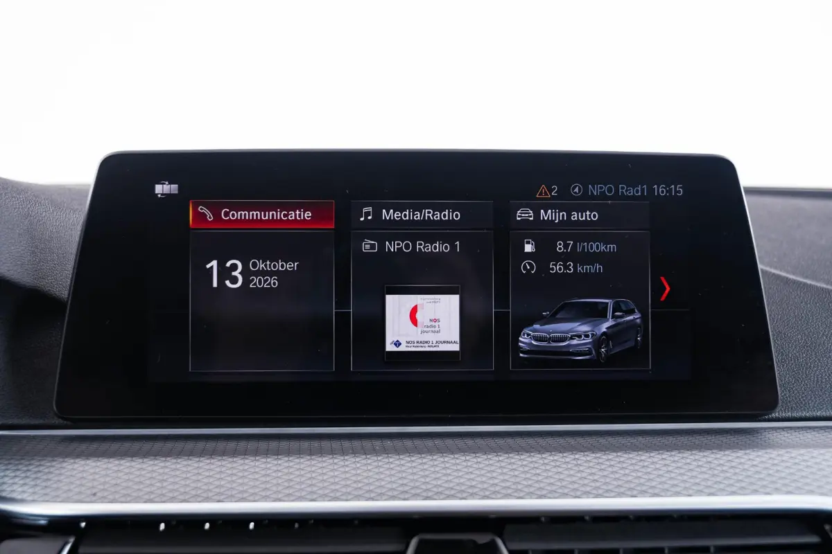 530i xDrive High Executive M Sport - Trekhaak - Ambiance verlichting - Driving/Parking Assistant - Sportstoelen - Elektrisch verwarmde voorstoelen - Navigatiesysteem Professional - Harman ka