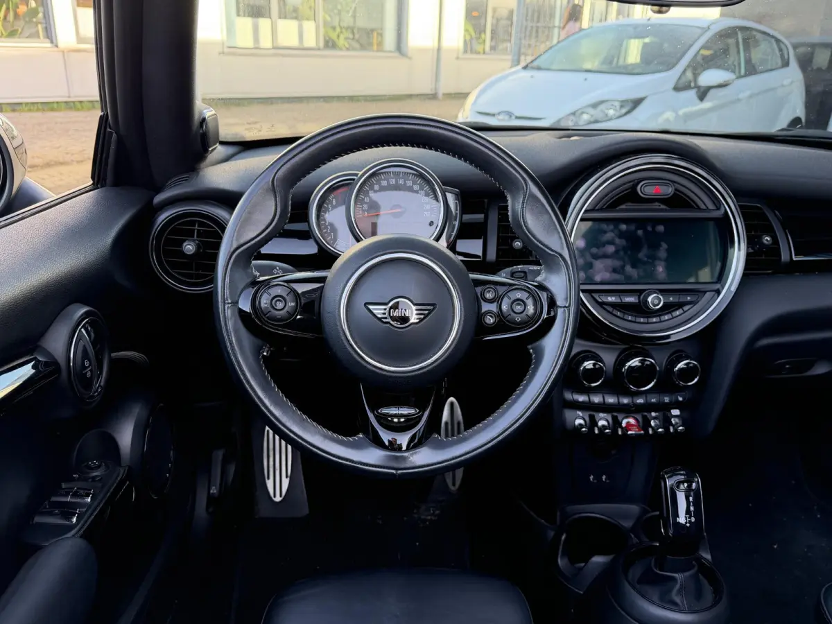 1.5 136PK | UNIEK NETTE STAAT | 1e Eigenaar | NL Auto | AUTOMAAT | LUXE | Cabrio | John Cooper Works | JCW | NAP | Harman Kardon | Achteruitrijcamera | Keyless Entry | Carplay | Cruise Contr