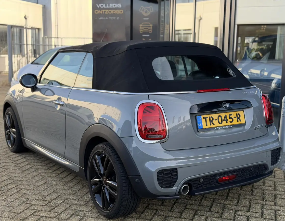 1.5 136PK | UNIEK NETTE STAAT | 1e Eigenaar | NL Auto | AUTOMAAT | LUXE | Cabrio | John Cooper Works | JCW | NAP | Harman Kardon | Achteruitrijcamera | Keyless Entry | Carplay | Cruise Contr