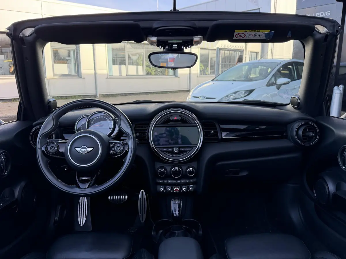 1.5 136PK | UNIEK NETTE STAAT | 1e Eigenaar | NL Auto | AUTOMAAT | LUXE | Cabrio | John Cooper Works | JCW | NAP | Harman Kardon | Achteruitrijcamera | Keyless Entry | Carplay | Cruise Contr
