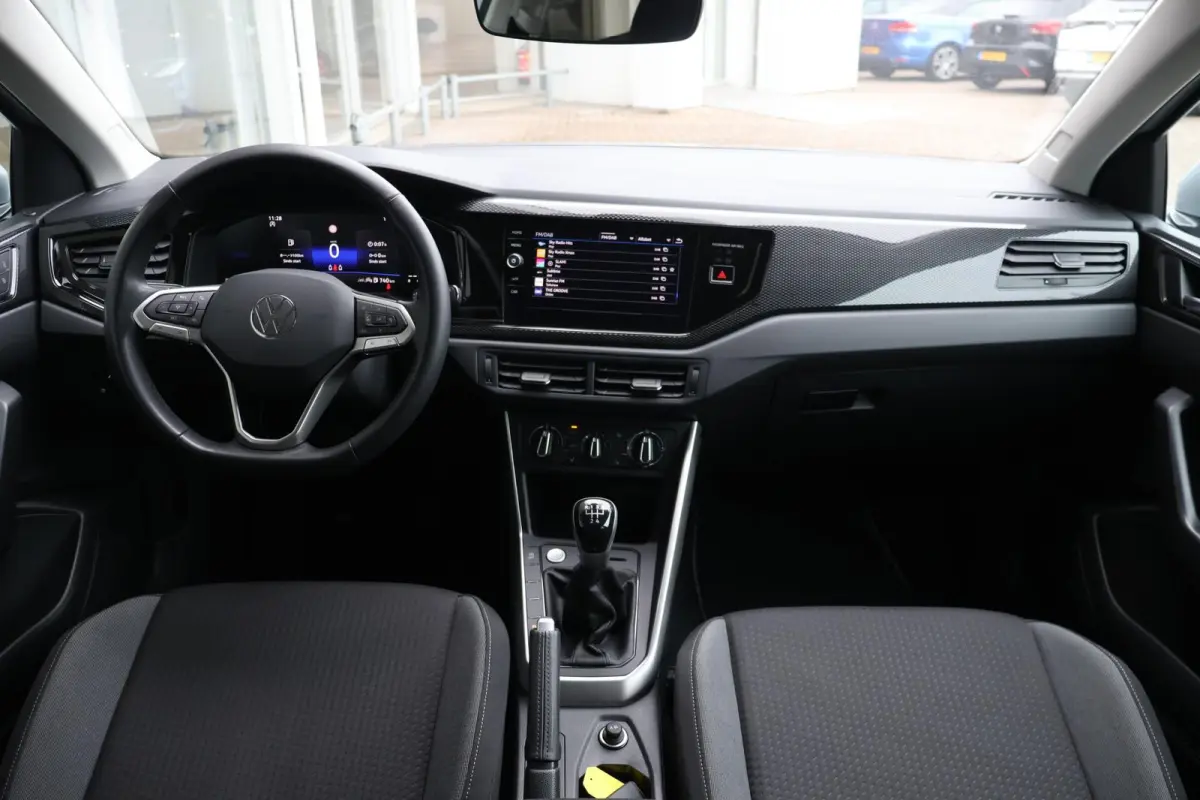 1.0 TSI 95pk Life Edition | Camera | PDC | Adaptive Cruise | Carplay | Stoelverwarming