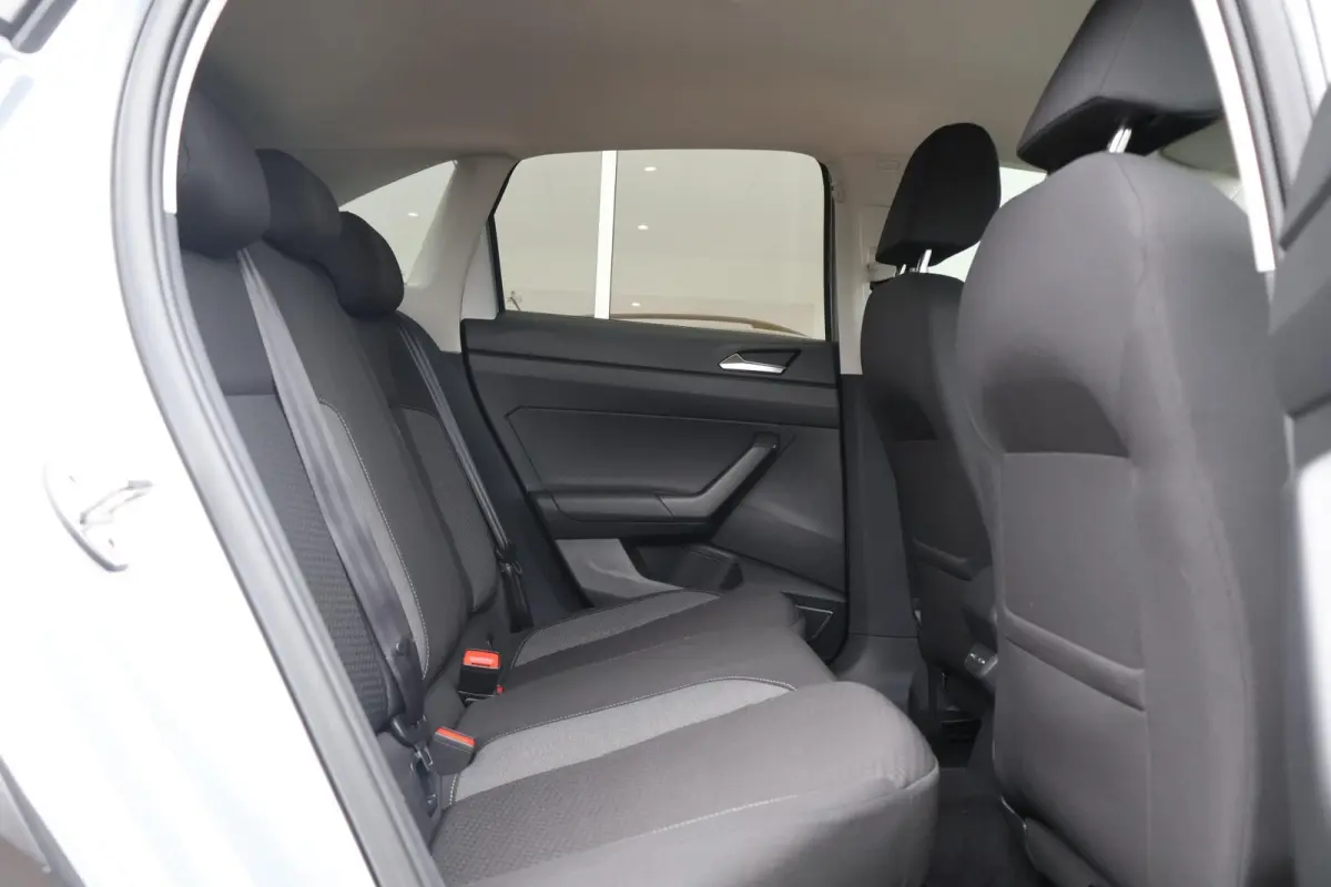 1.0 TSI 95pk Life Edition | Camera | PDC | Adaptive Cruise | Carplay | Stoelverwarming