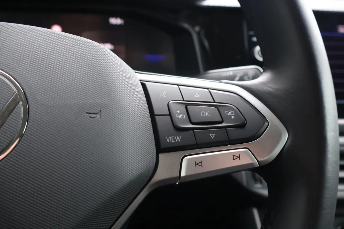 1.0 TSI 95pk Life Edition | Camera | PDC | Adaptive Cruise | Carplay | Stoelverwarming