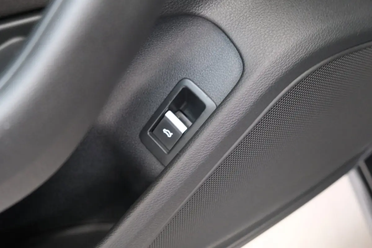 35 TFSI Launch edition Business Automaat - Airco, Cruise, Navi, PDC, Trekhaak.