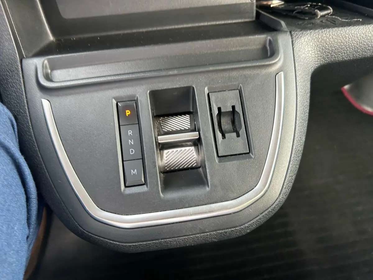 2.0 Diesel 145 S&S L3 DC lederen bekleding | Side bars | 18 lm velgen