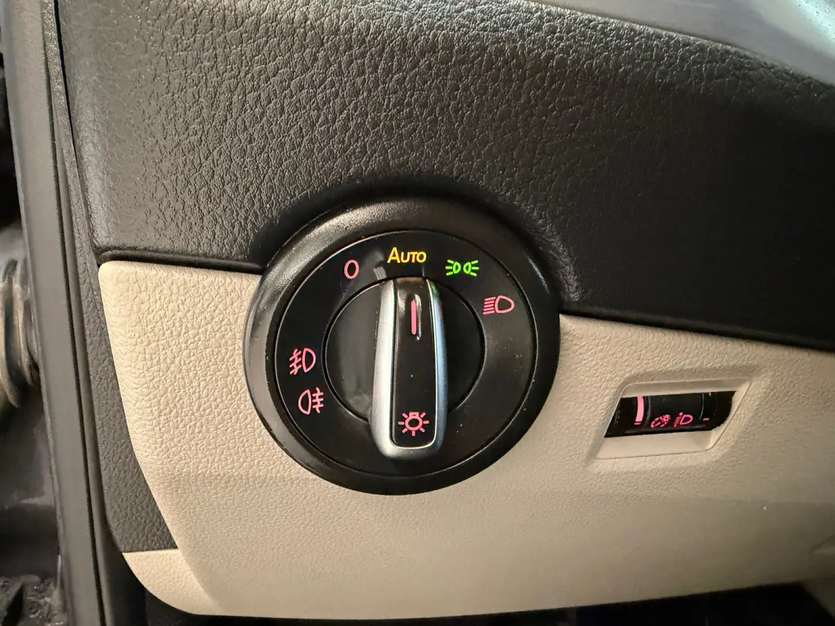 2.0 TDI L2H1 Highline Clima-Navi-Cruise-Stoelverw.-Trekhaak-NL Auto-NAP