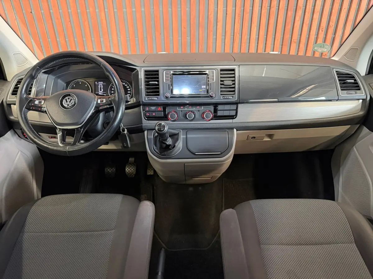 2.0 TDI L2H1 Highline Clima-Navi-Cruise-Stoelverw.-Trekhaak-NL Auto-NAP