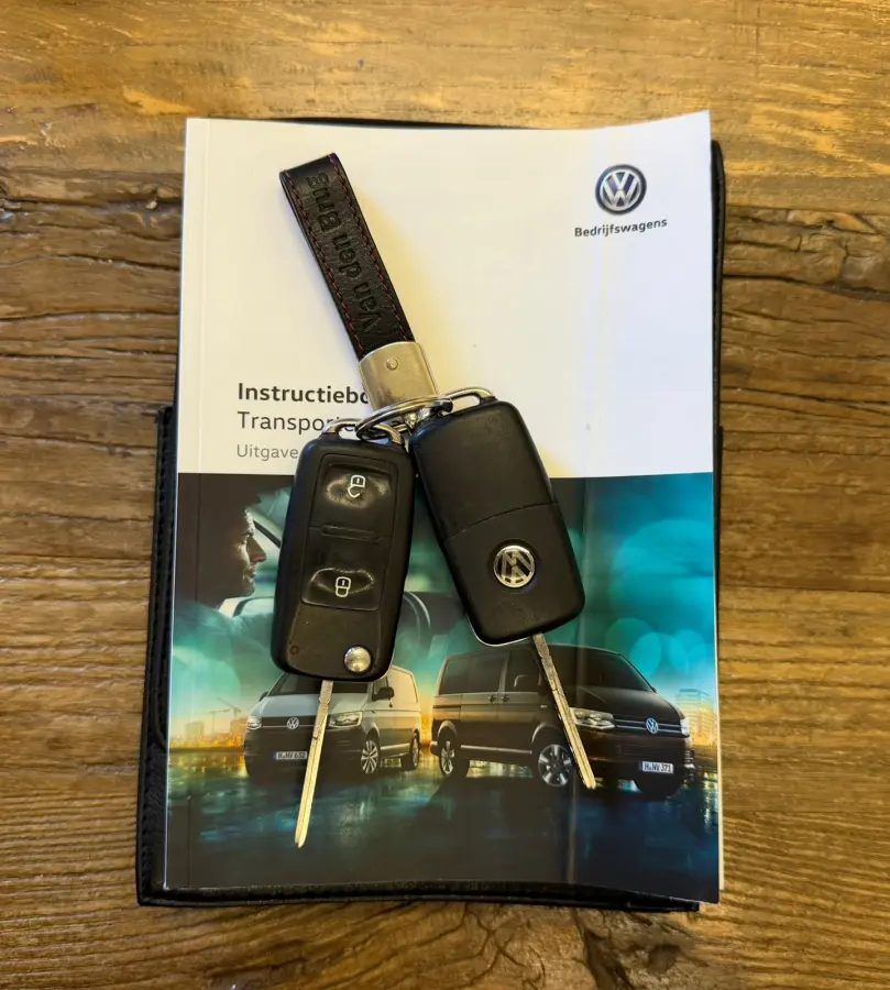 2.0 TDI L2H1 Highline Clima-Navi-Cruise-Stoelverw.-Trekhaak-NL Auto-NAP