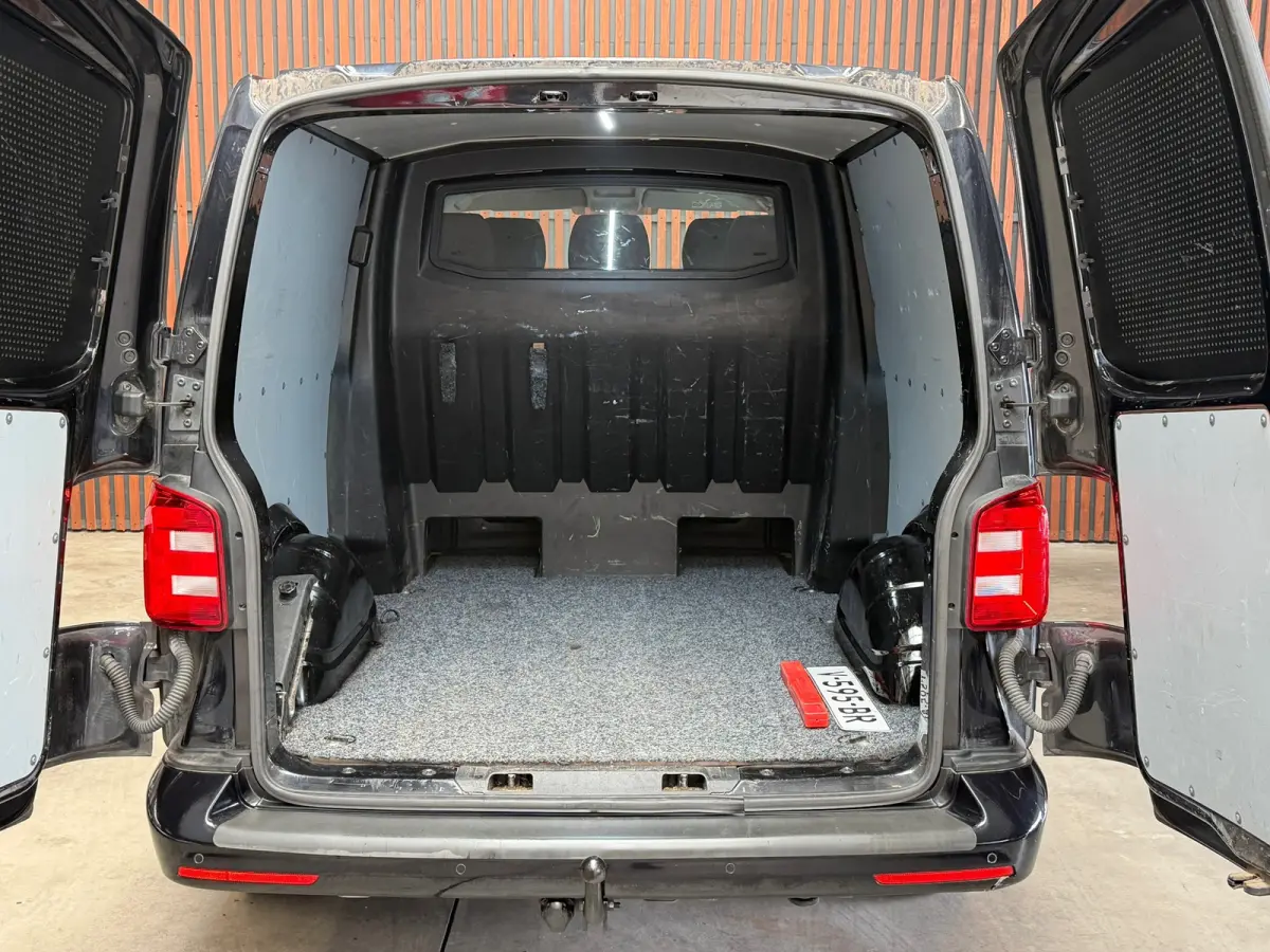 2.0 TDI L2H1 Highline Clima-Navi-Cruise-Stoelverw.-Trekhaak-NL Auto-NAP