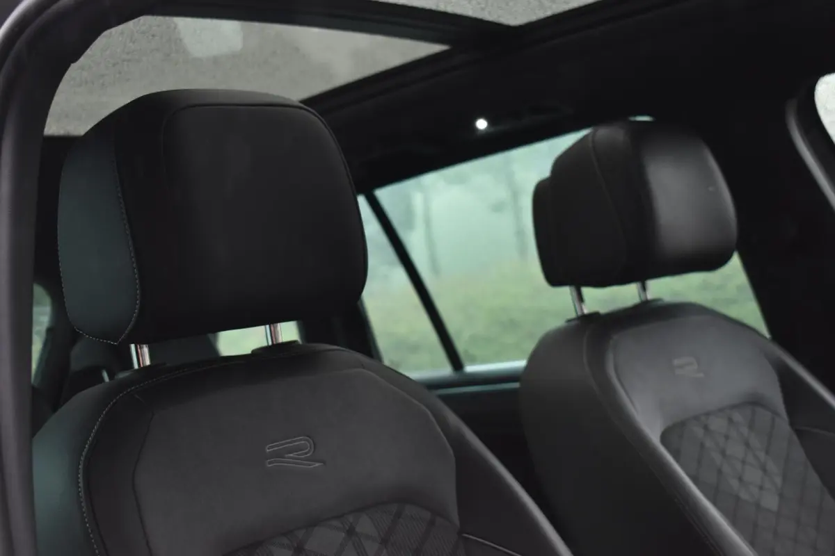 1.4 TSI eHybrid 3X R-Line Pano HUD Camera Trekhaak