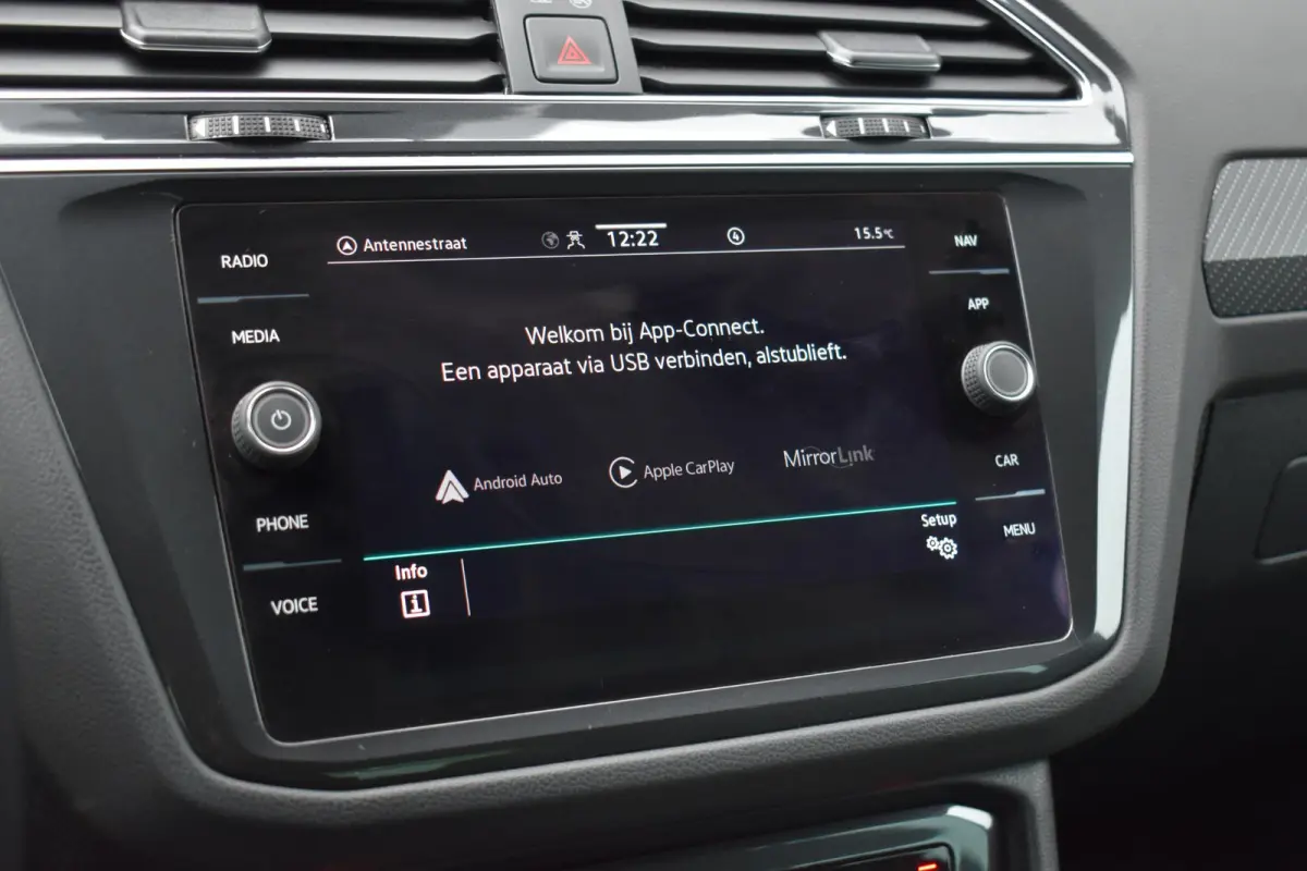 1.4 TSI eHybrid 3X R-Line Pano HUD Camera Trekhaak