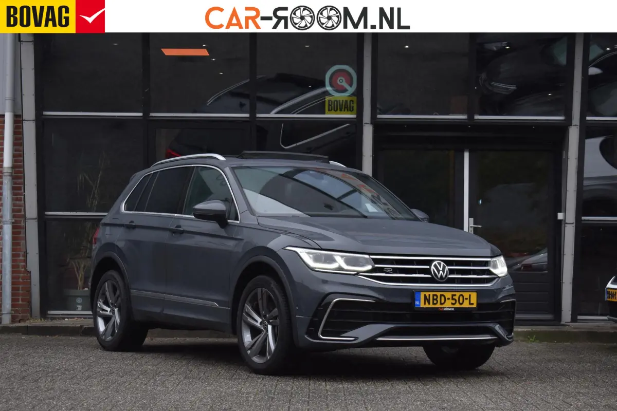 1.4 TSI eHybrid 3X R-Line Pano HUD Camera Trekhaak