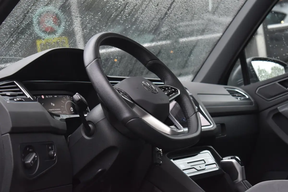 1.4 TSI eHybrid 3X R-Line Pano HUD Camera Trekhaak