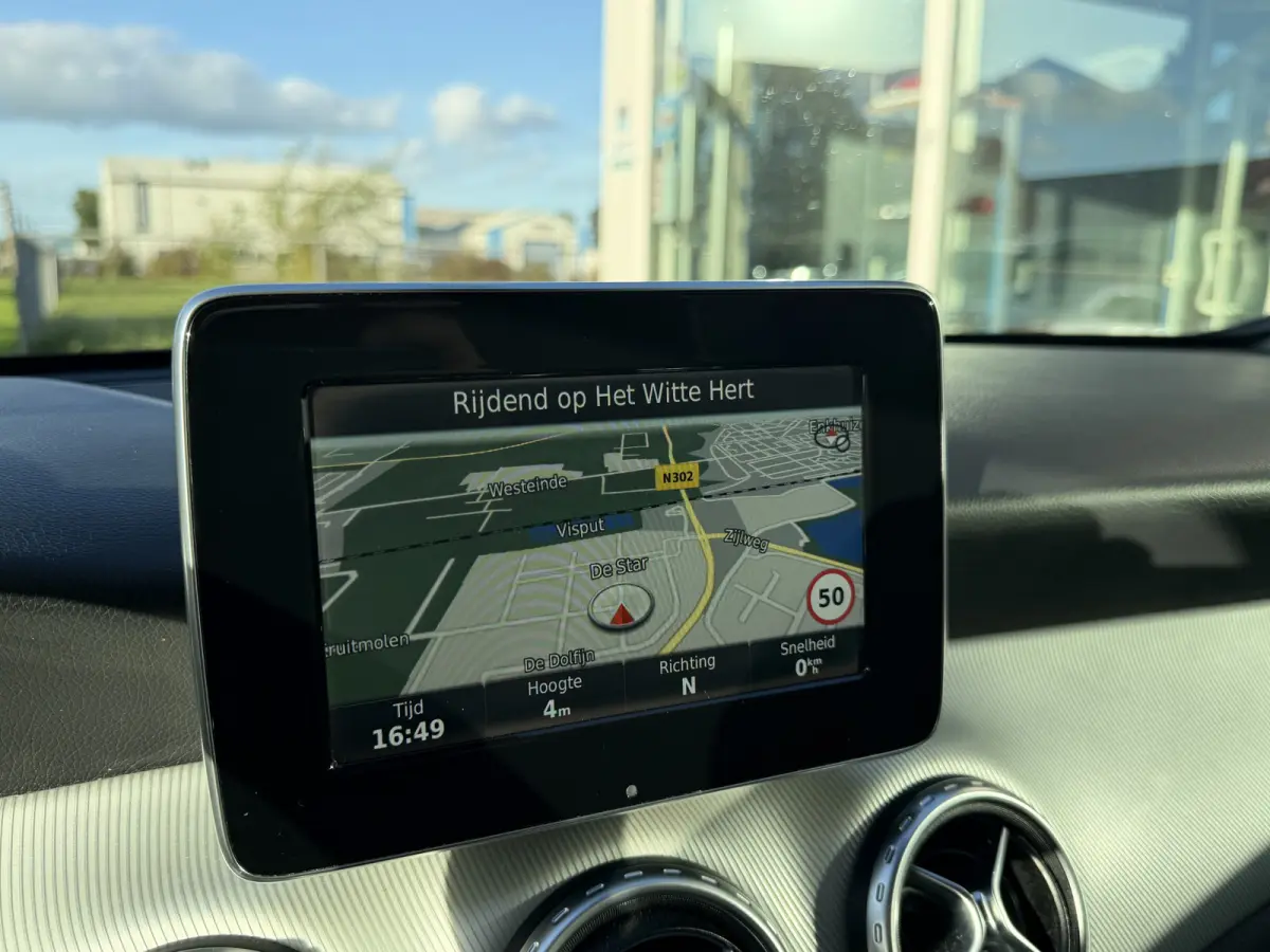 180 d Prestige Navi | Camera