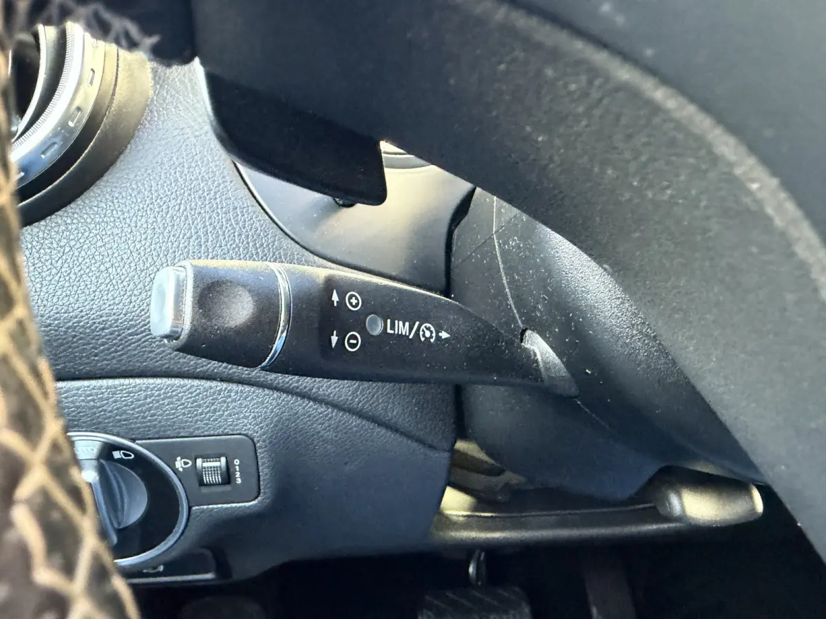 180 d Prestige Navi | Camera