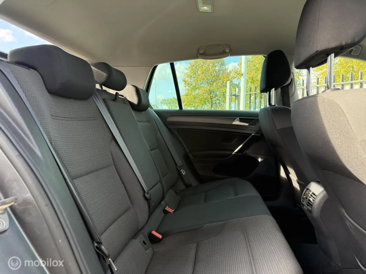 |SoH 88%| Winterpack | ACC | Carplay | Led