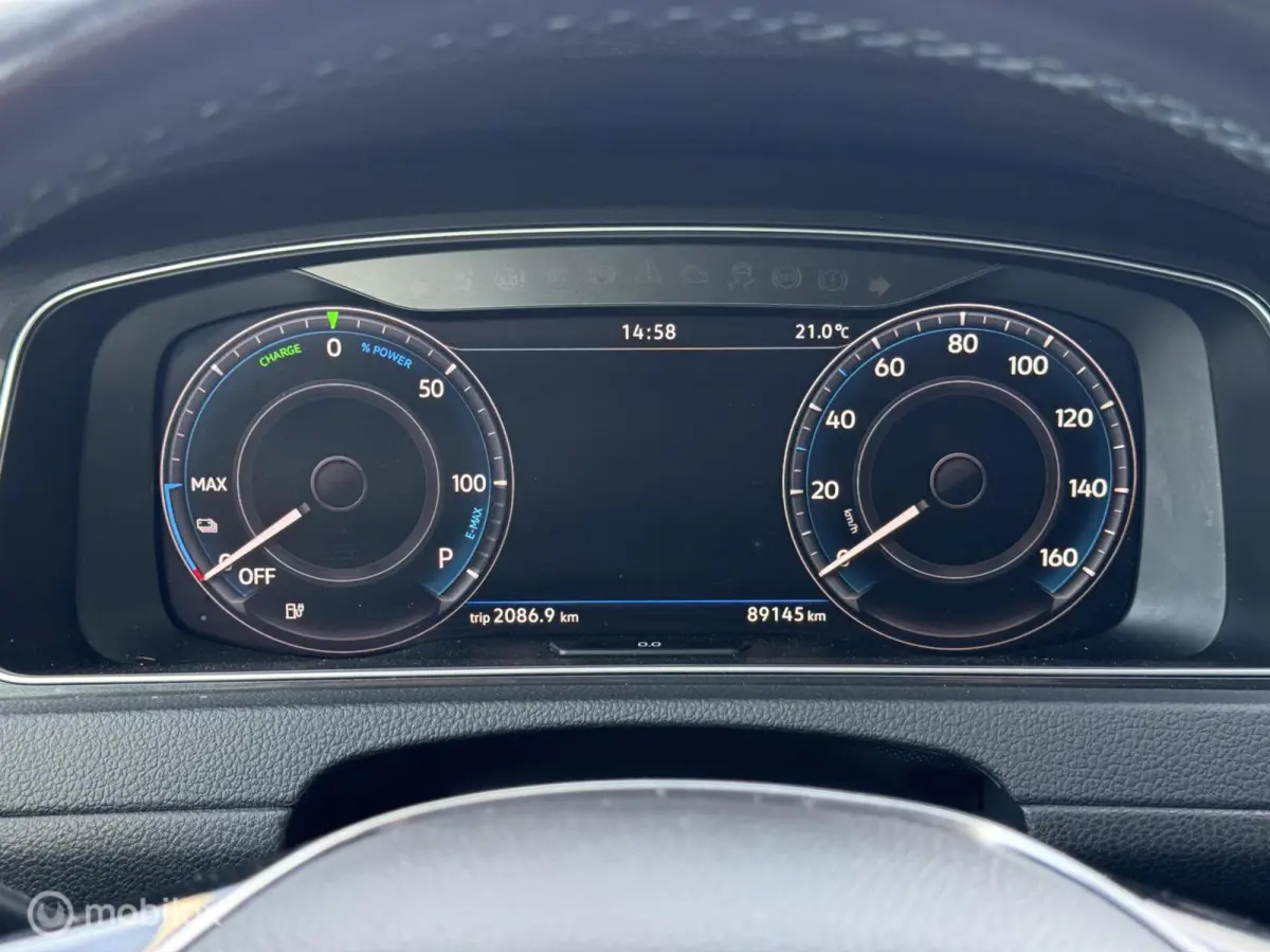 |SoH 88%| Winterpack | ACC | Carplay | Led