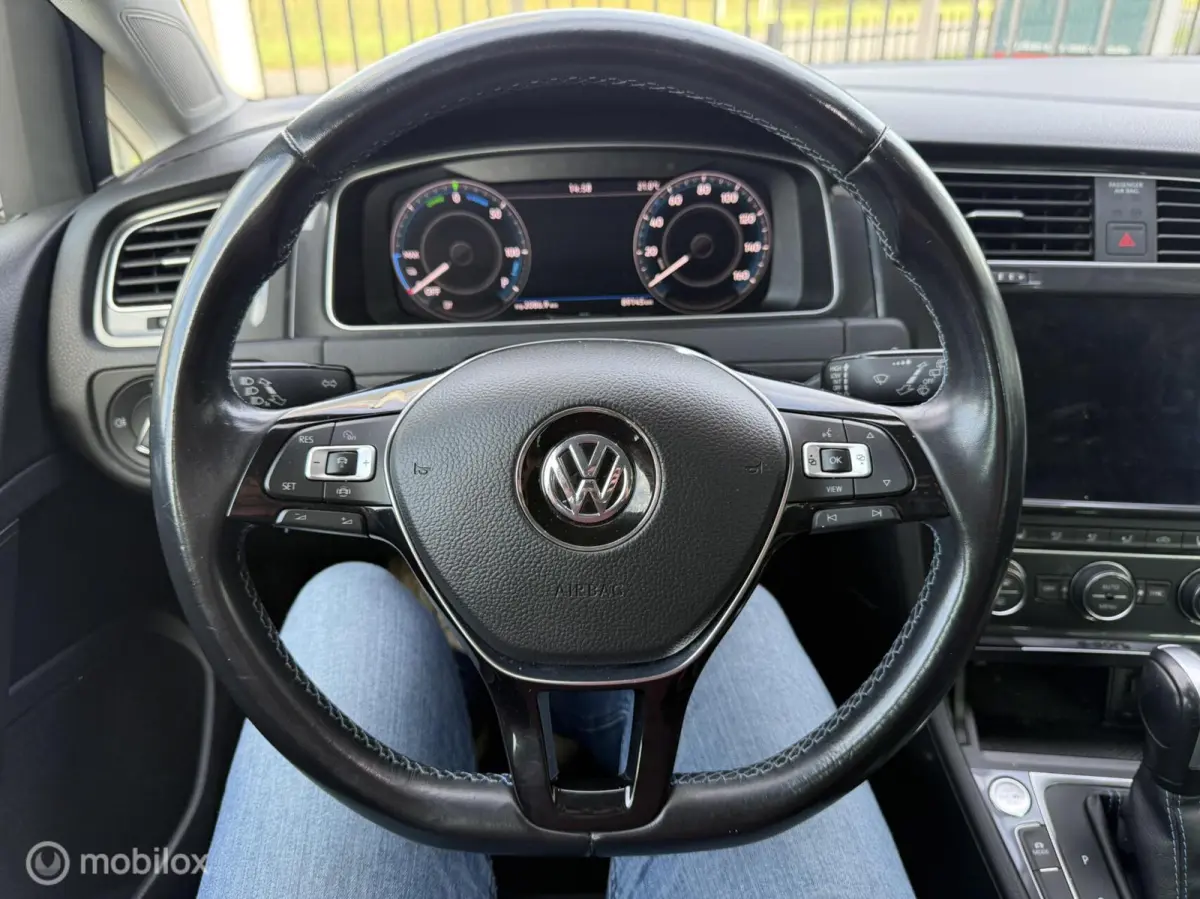 |SoH 88%| Winterpack | ACC | Carplay | Led