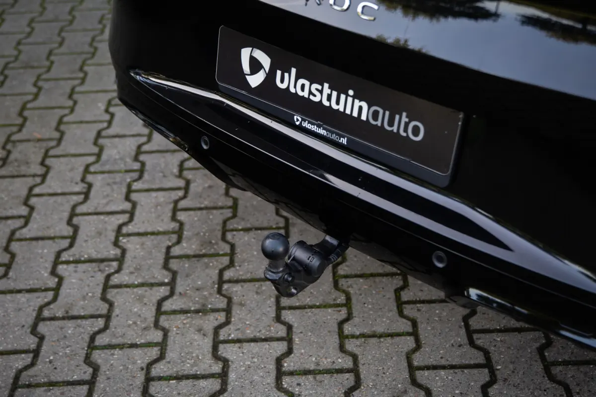 1.5 eTSI R-line , Trekhaak, Apple Carplay, Adaptive Cruise, Stoel/stuurverwarming,