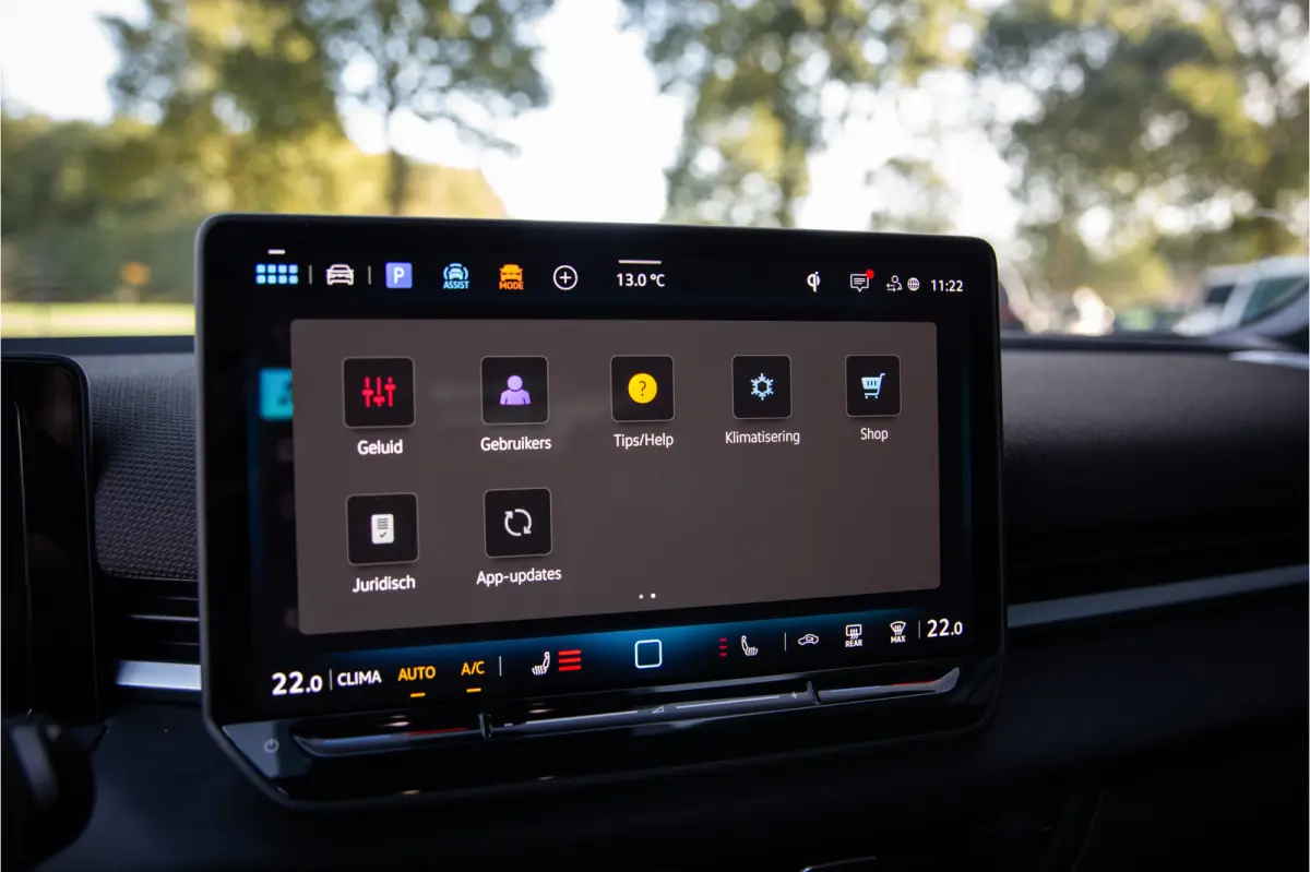 1.5 eTSI R-line , Trekhaak, Apple Carplay, Adaptive Cruise, Stoel/stuurverwarming,