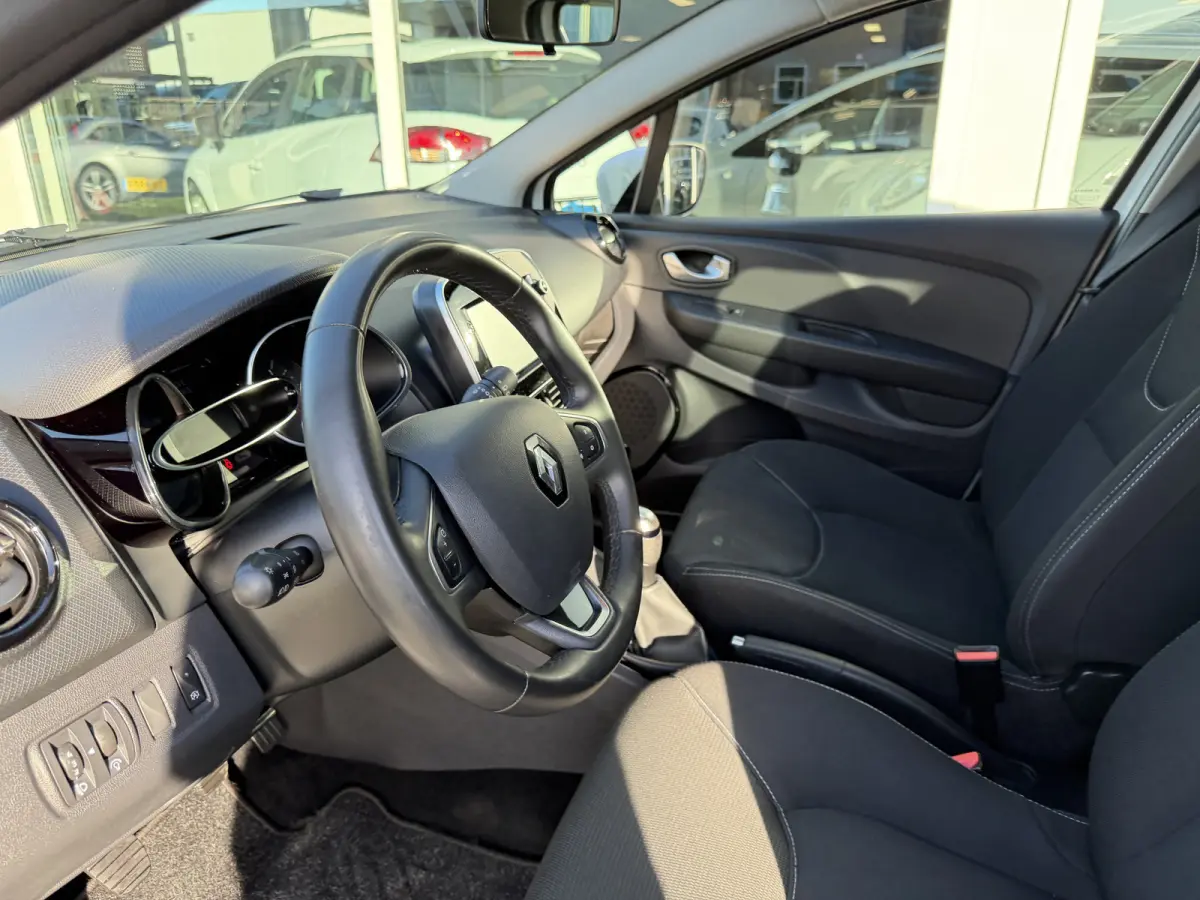 0.9 TCe Zen Apple carplay | Cruise