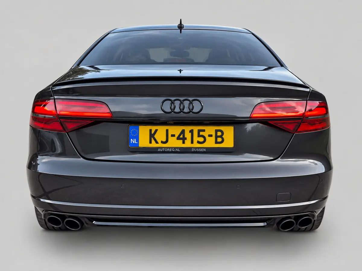 4.0 TFSI Plus Quattro Pro Line+ 605pk - Keramisch - Massagestoelen - HuD - Camera - Rijklaar