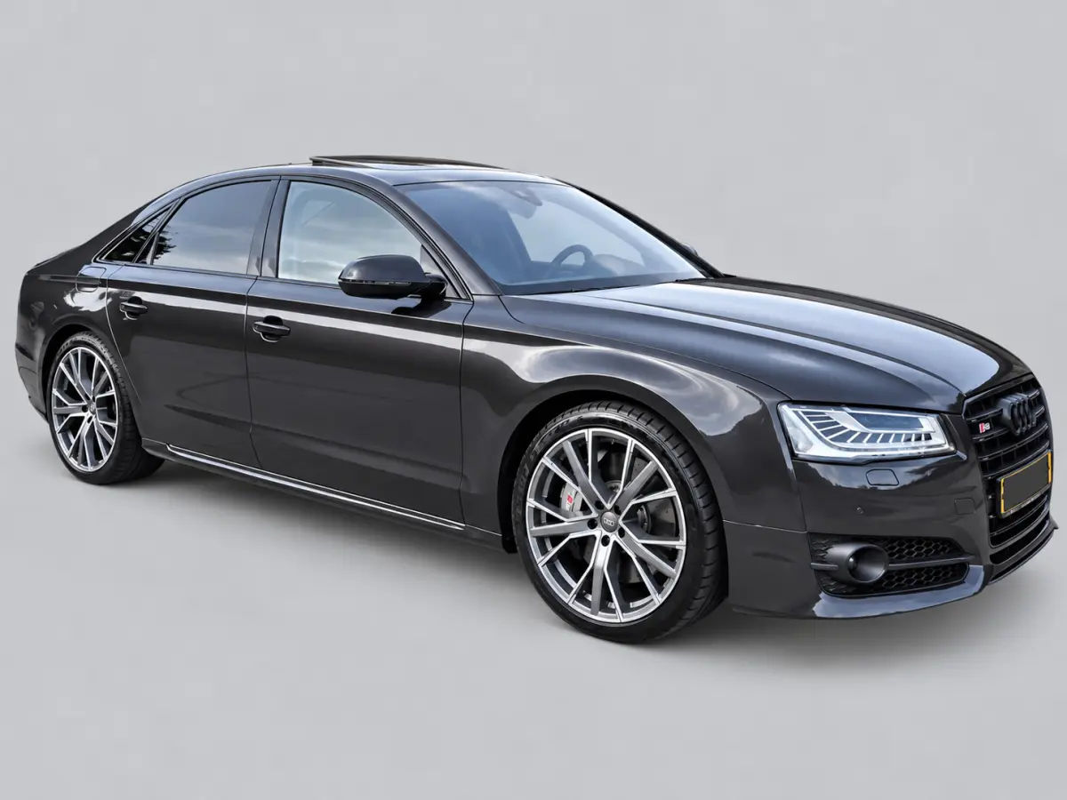 4.0 TFSI Plus Quattro Pro Line+ 605pk - Keramisch - Massagestoelen - HuD - Camera - Rijklaar