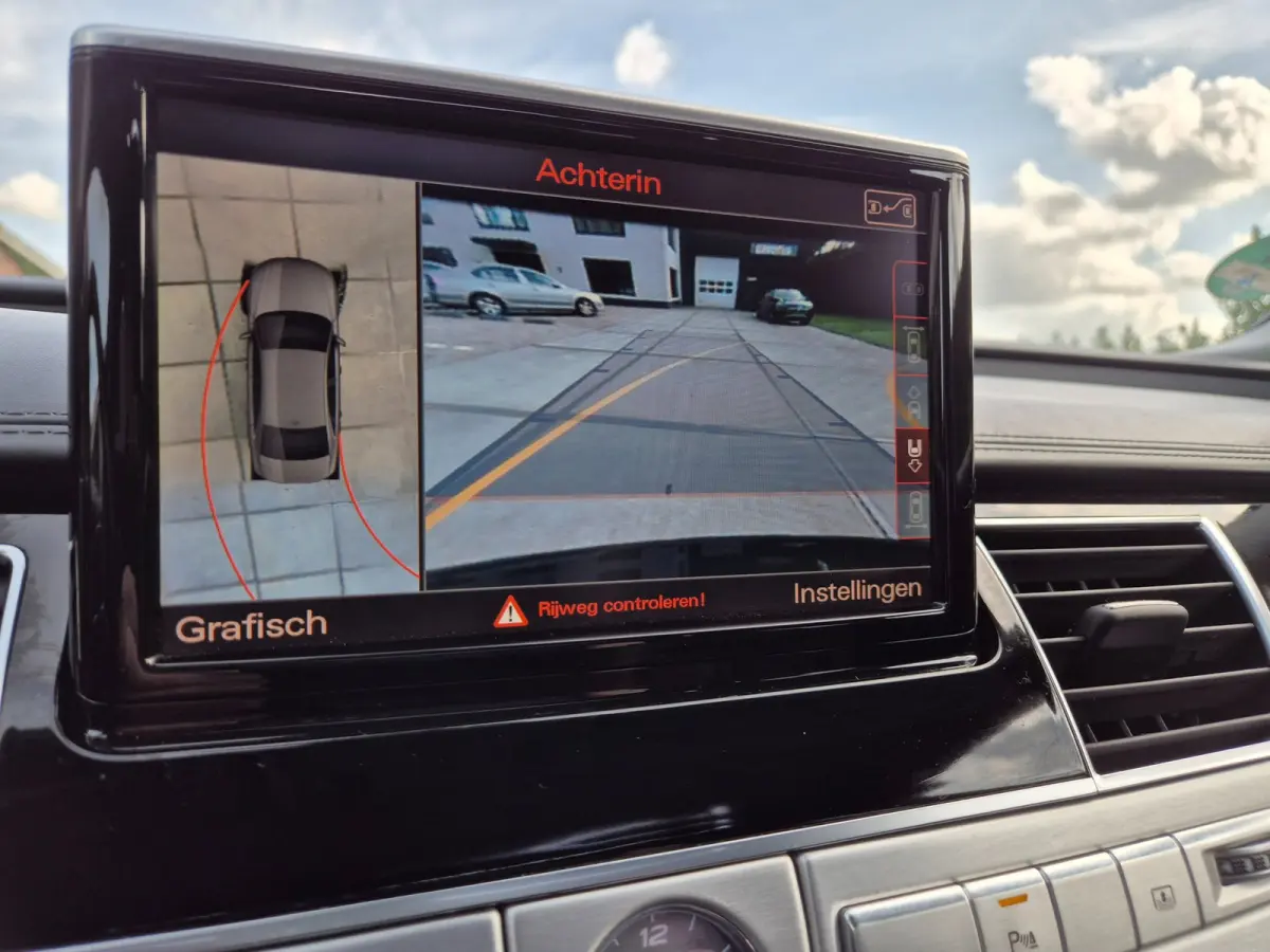 4.0 TFSI Plus Quattro Pro Line+ 605pk - Keramisch - Massagestoelen - HuD - Camera - Rijklaar