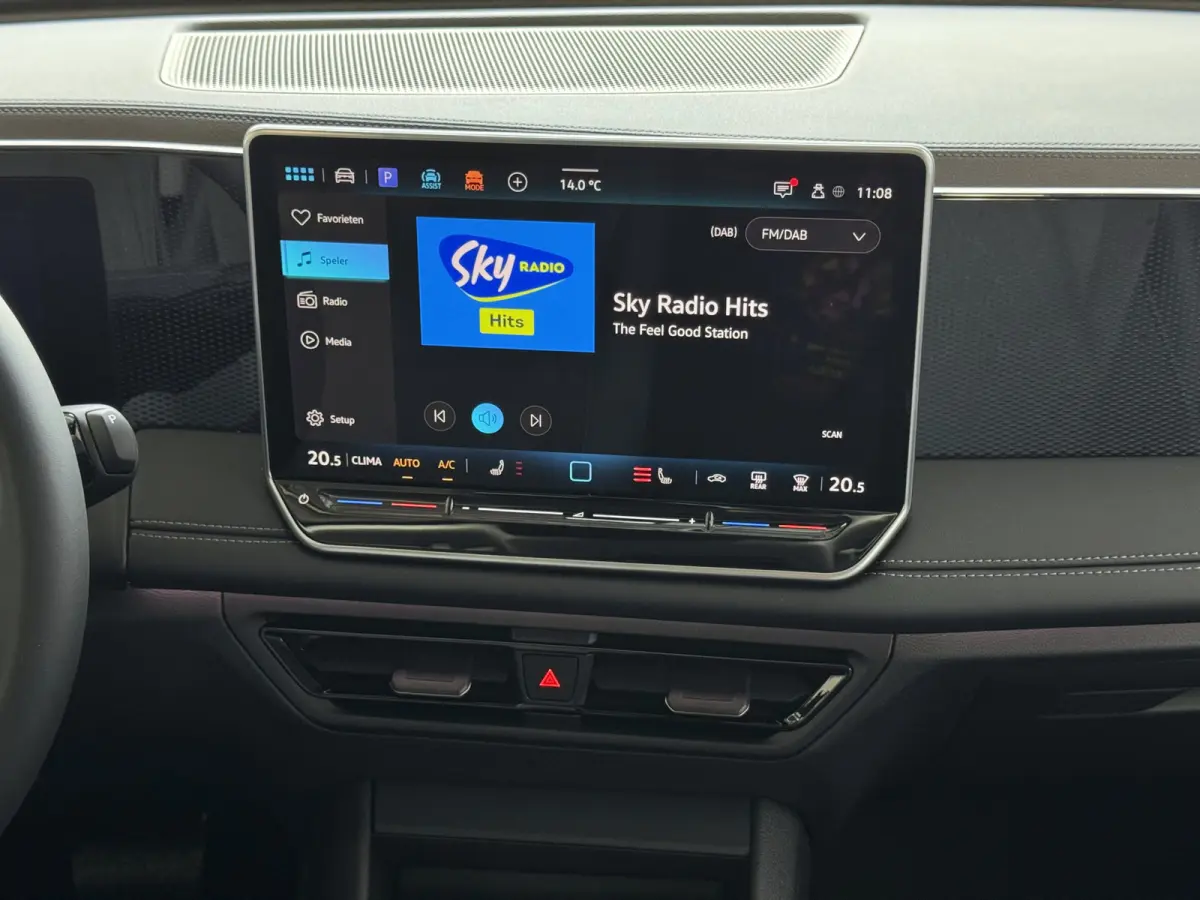 1.5 eHYBRID TREKHAAK PANORAMA STOEL/STUUR VERW CAMERA ELEK.KLEP PHEV PLUG IN HYBRID