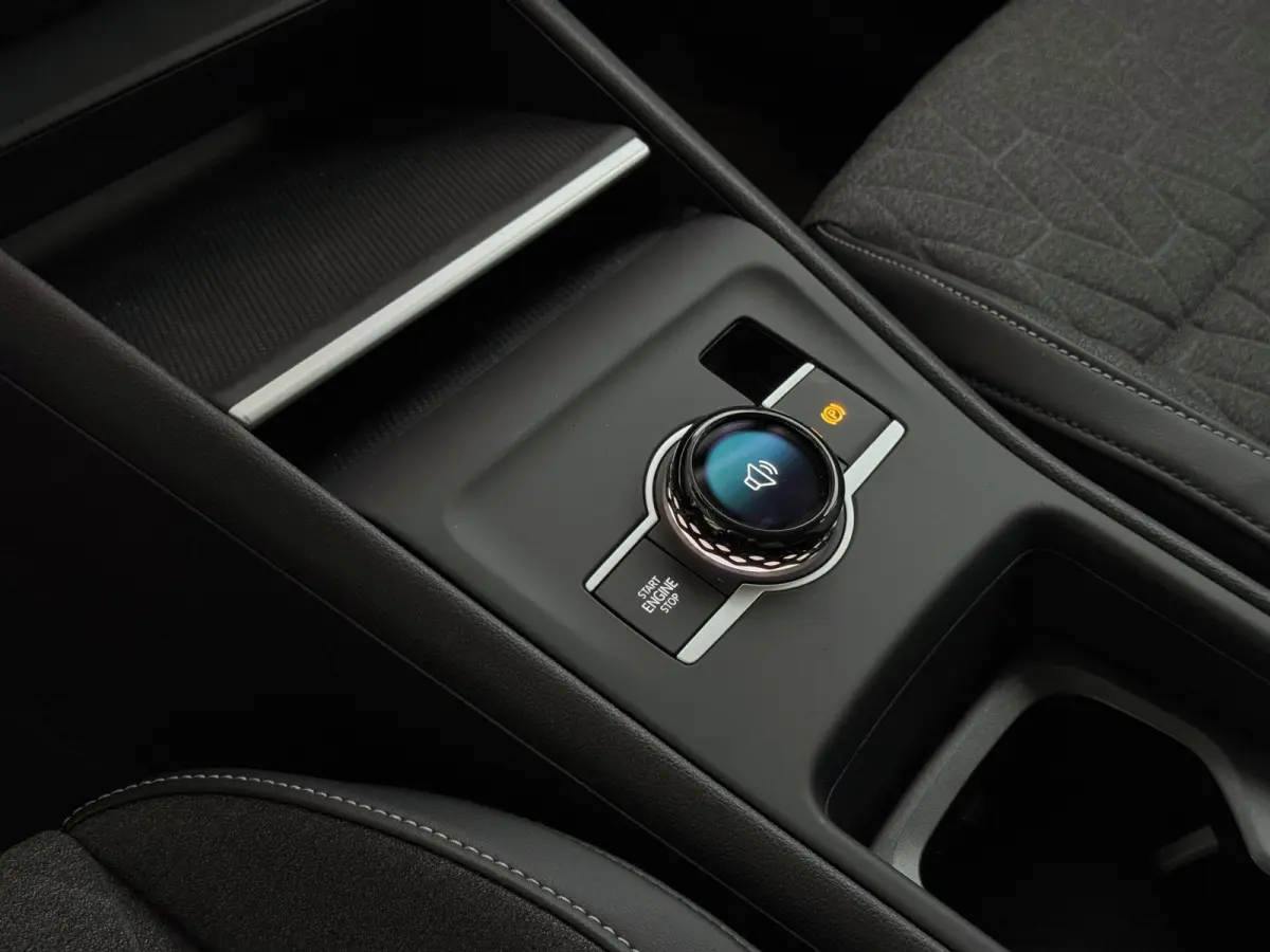 1.5 eHYBRID TREKHAAK PANORAMA STOEL/STUUR VERW CAMERA ELEK.KLEP PHEV PLUG IN HYBRID