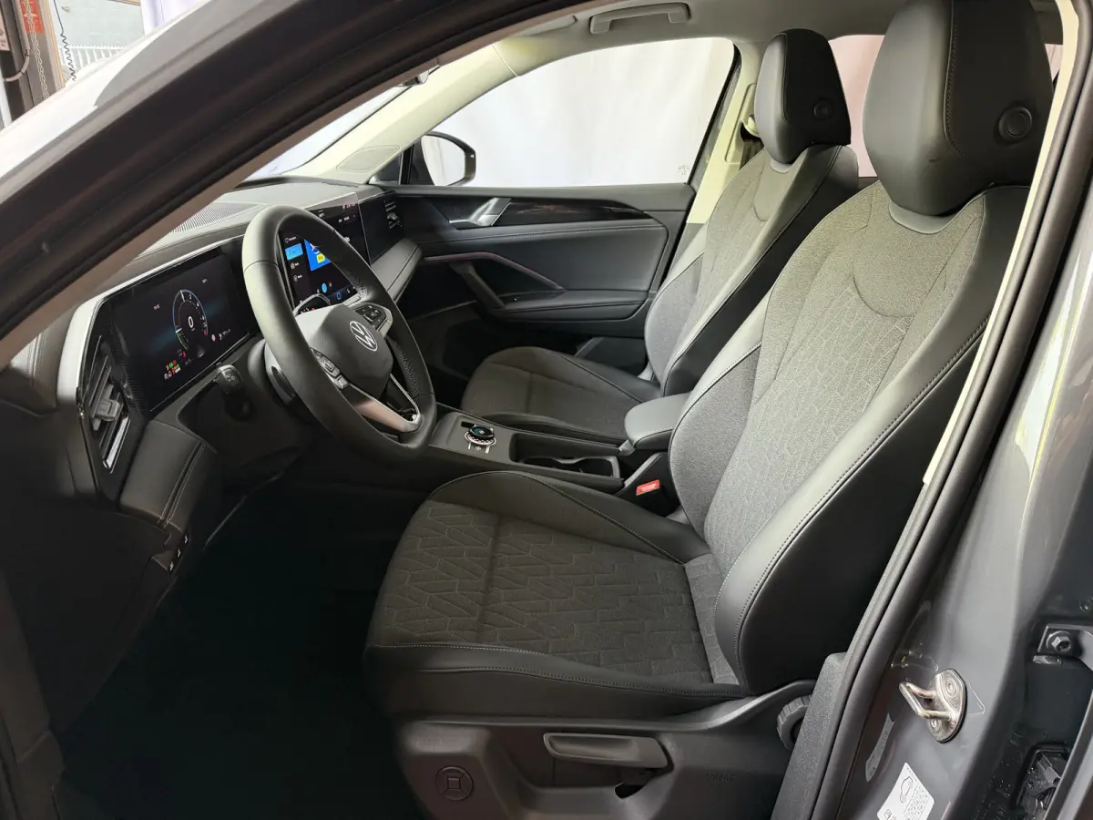 1.5 eHYBRID TREKHAAK PANORAMA STOEL/STUUR VERW CAMERA ELEK.KLEP PHEV PLUG IN HYBRID