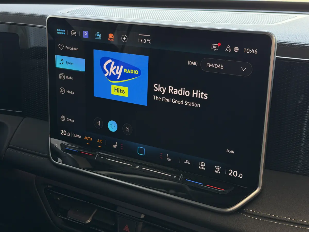1.5 eHYBRID TREKHAAK PANORAMA STOEL/STUUR VERW CAMERA ELEK.KLEP PHEV PLUG IN HYBRID