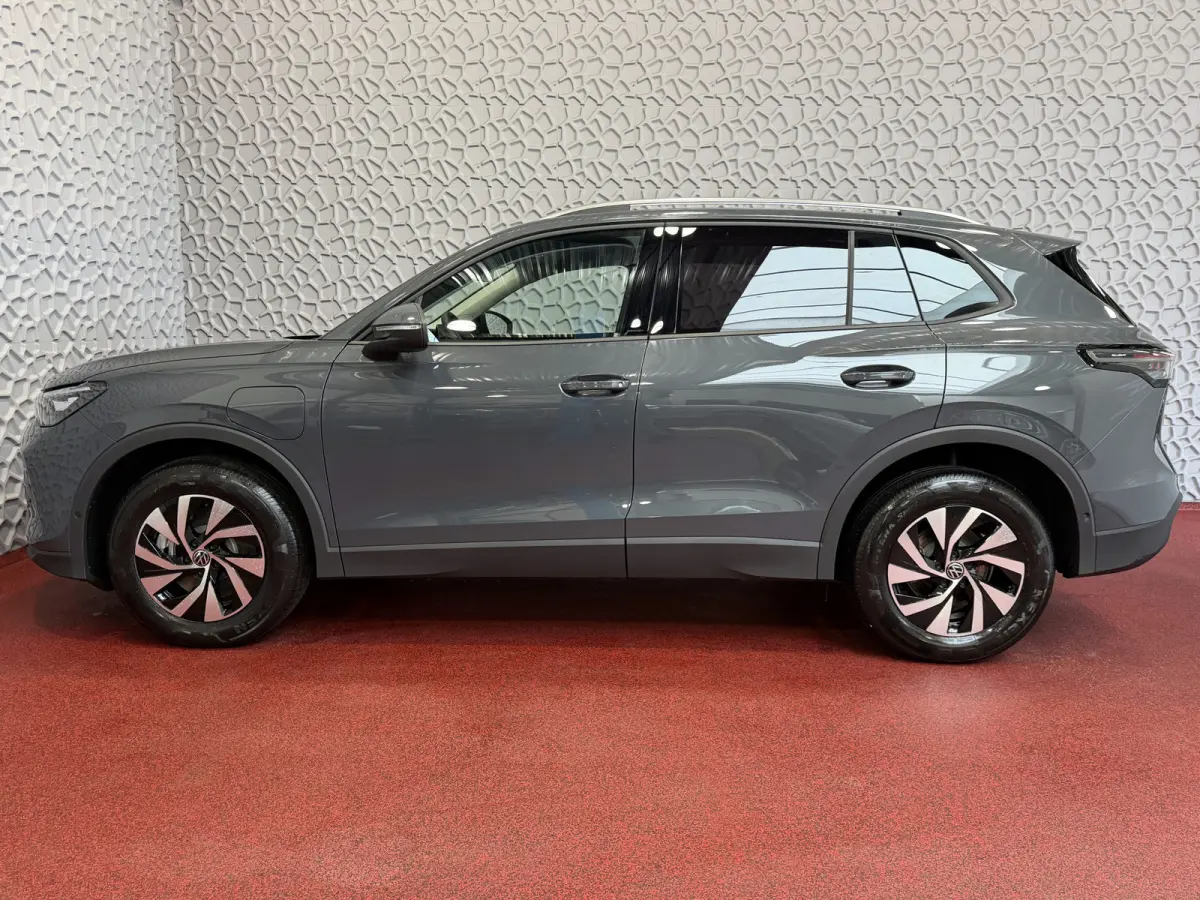 1.5 eHYBRID TREKHAAK PANORAMA STOEL/STUUR VERW CAMERA ELEK.KLEP PHEV PLUG IN HYBRID