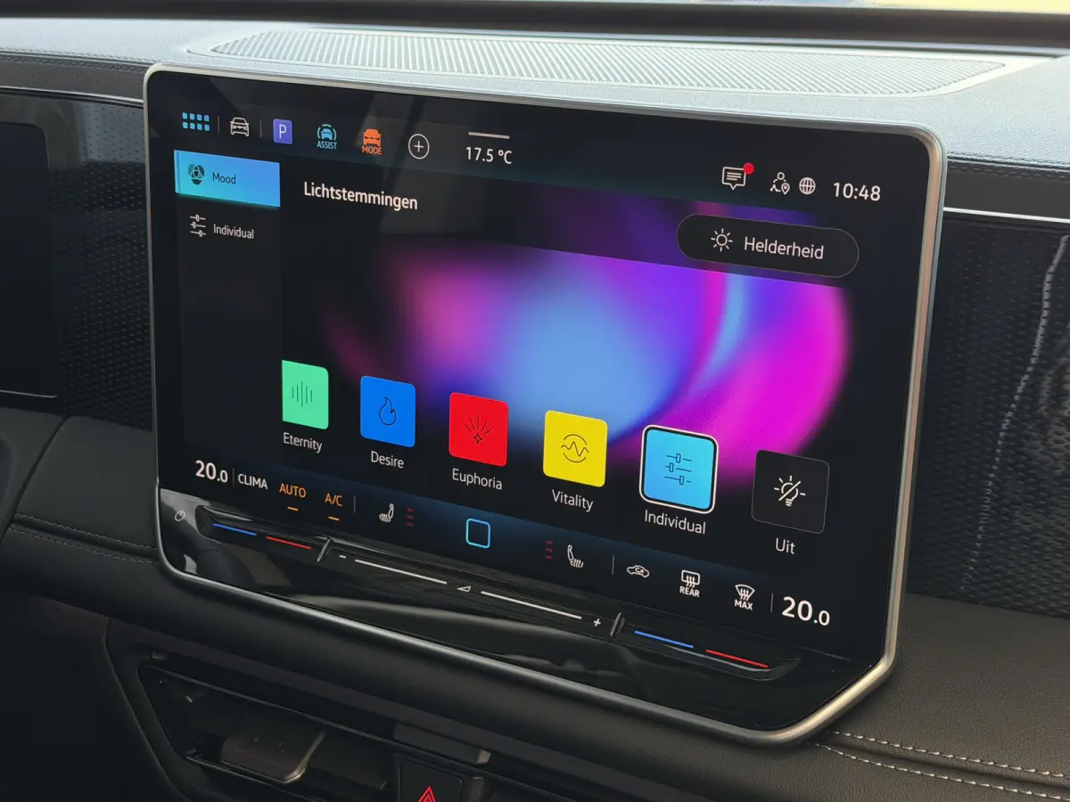 1.5 eHYBRID TREKHAAK PANORAMA STOEL/STUUR VERW CAMERA ELEK.KLEP PHEV PLUG IN HYBRID