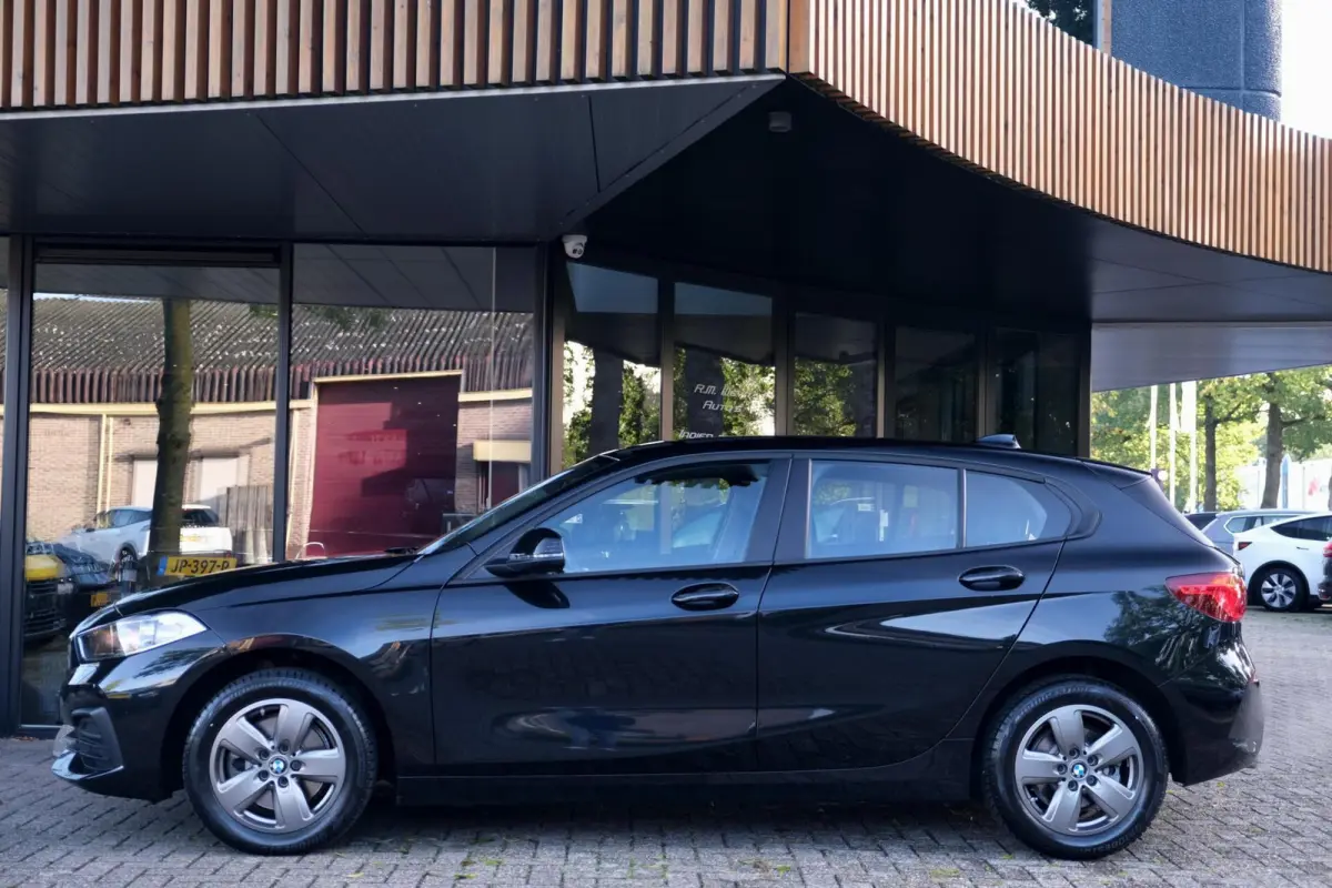 118i EDE Corporate Lease M Sport|RIJKLAAR!|Carplay|AndroidAuto|PDC|CLIMA|CRUISE