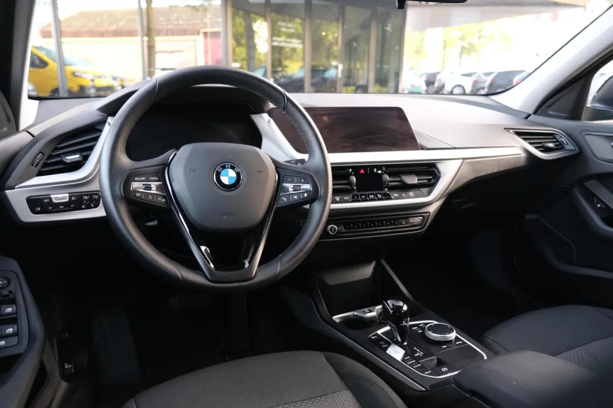 118i EDE Corporate Lease M Sport|RIJKLAAR!|Carplay|AndroidAuto|PDC|CLIMA|CRUISE