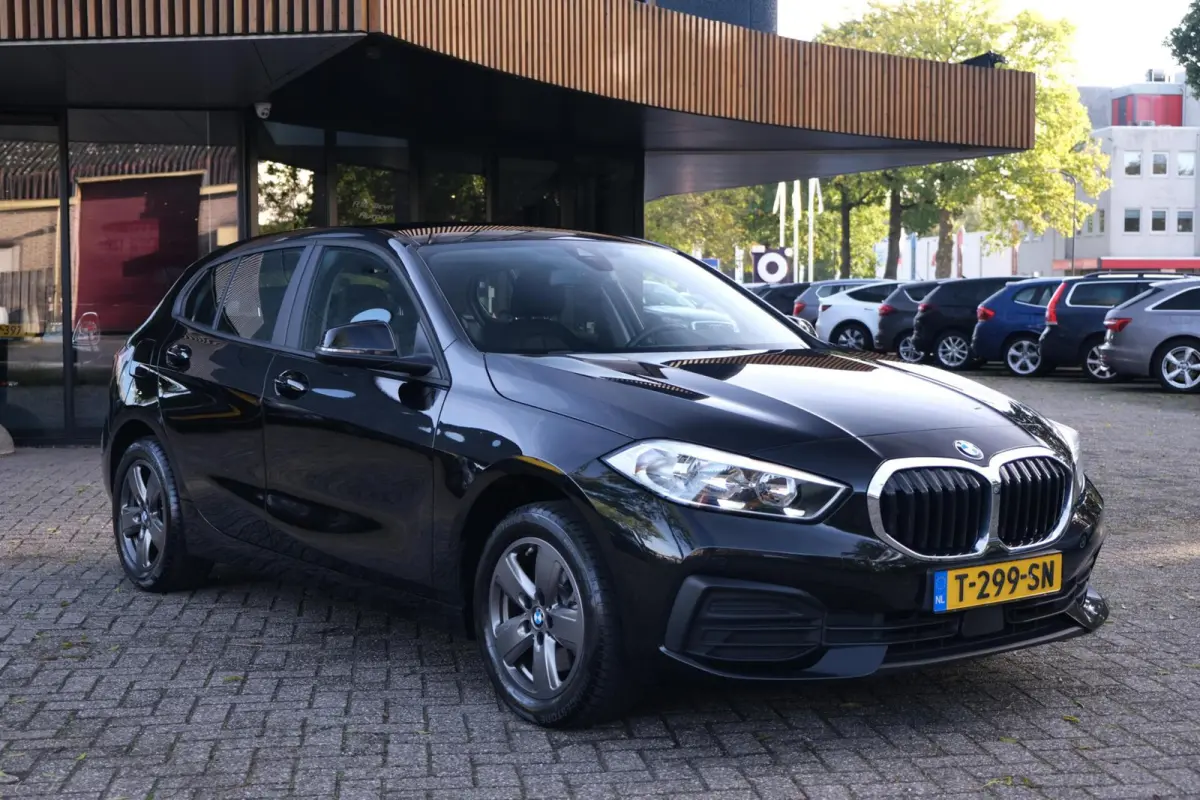118i EDE Corporate Lease M Sport|RIJKLAAR!|Carplay|AndroidAuto|PDC|CLIMA|CRUISE
