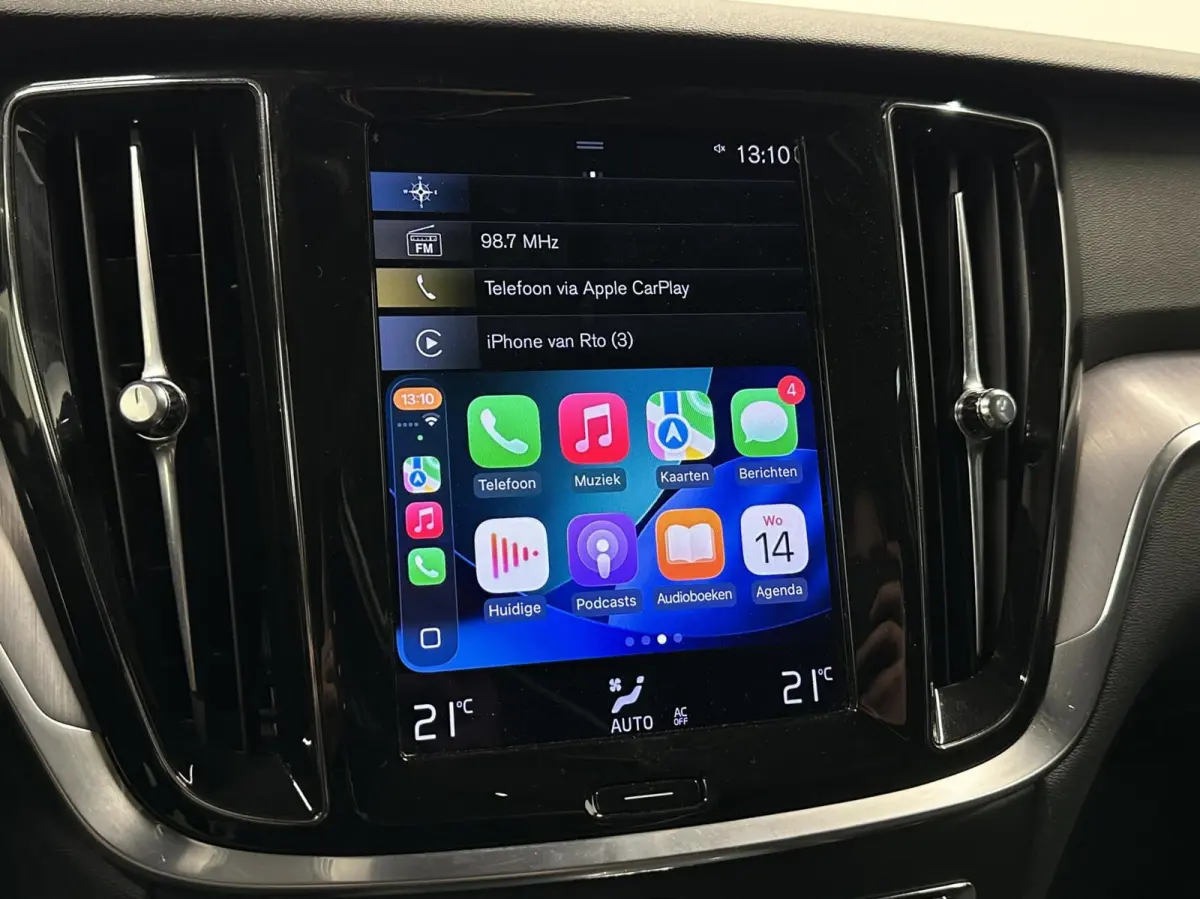 2.0 B3 Momentum Advantage|Carplay|Adaptieve Cruise|Trekhaak|NAP|