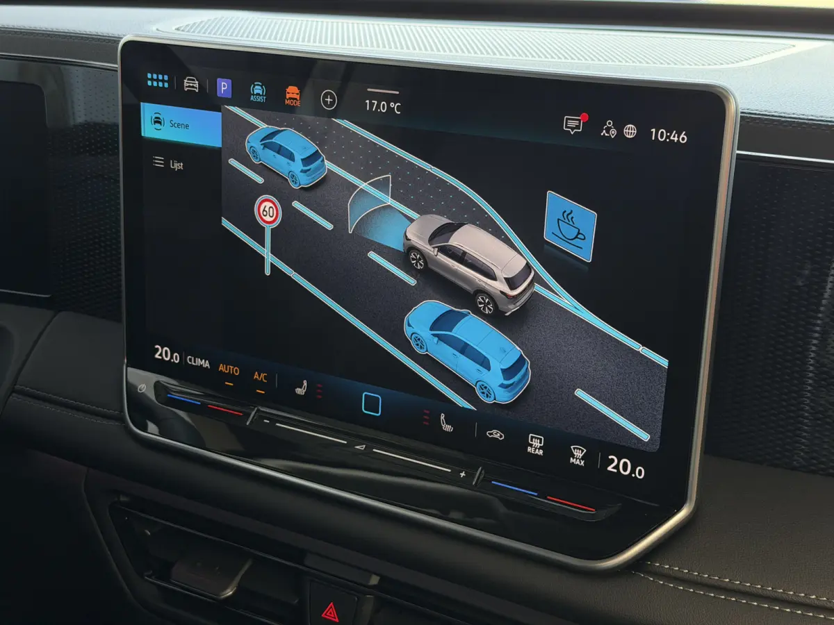 1.5 eHYBRID TREKHAAK PANORAMA STOEL/STUUR VERW CAMERA ELEK.KLEP PHEV PLUG IN HYBRID