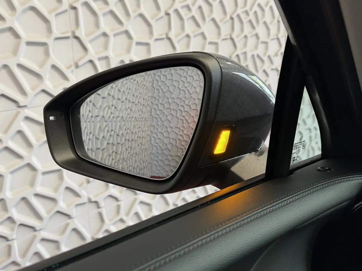 1.5 eHYBRID TREKHAAK PANORAMA STOEL/STUUR VERW CAMERA ELEK.KLEP PHEV PLUG IN HYBRID
