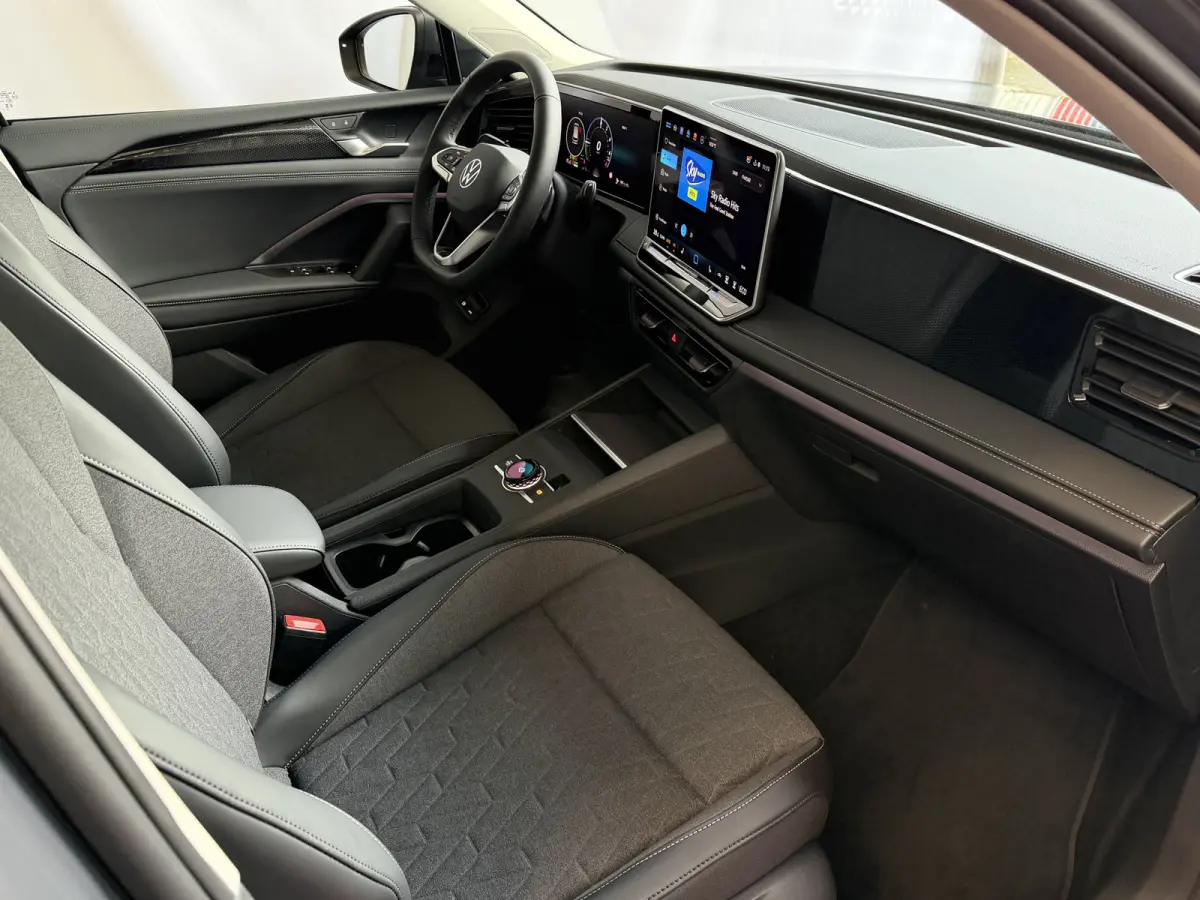1.5 eHYBRID TREKHAAK PANORAMA STOEL/STUUR VERW CAMERA ELEK.KLEP PHEV PLUG IN HYBRID