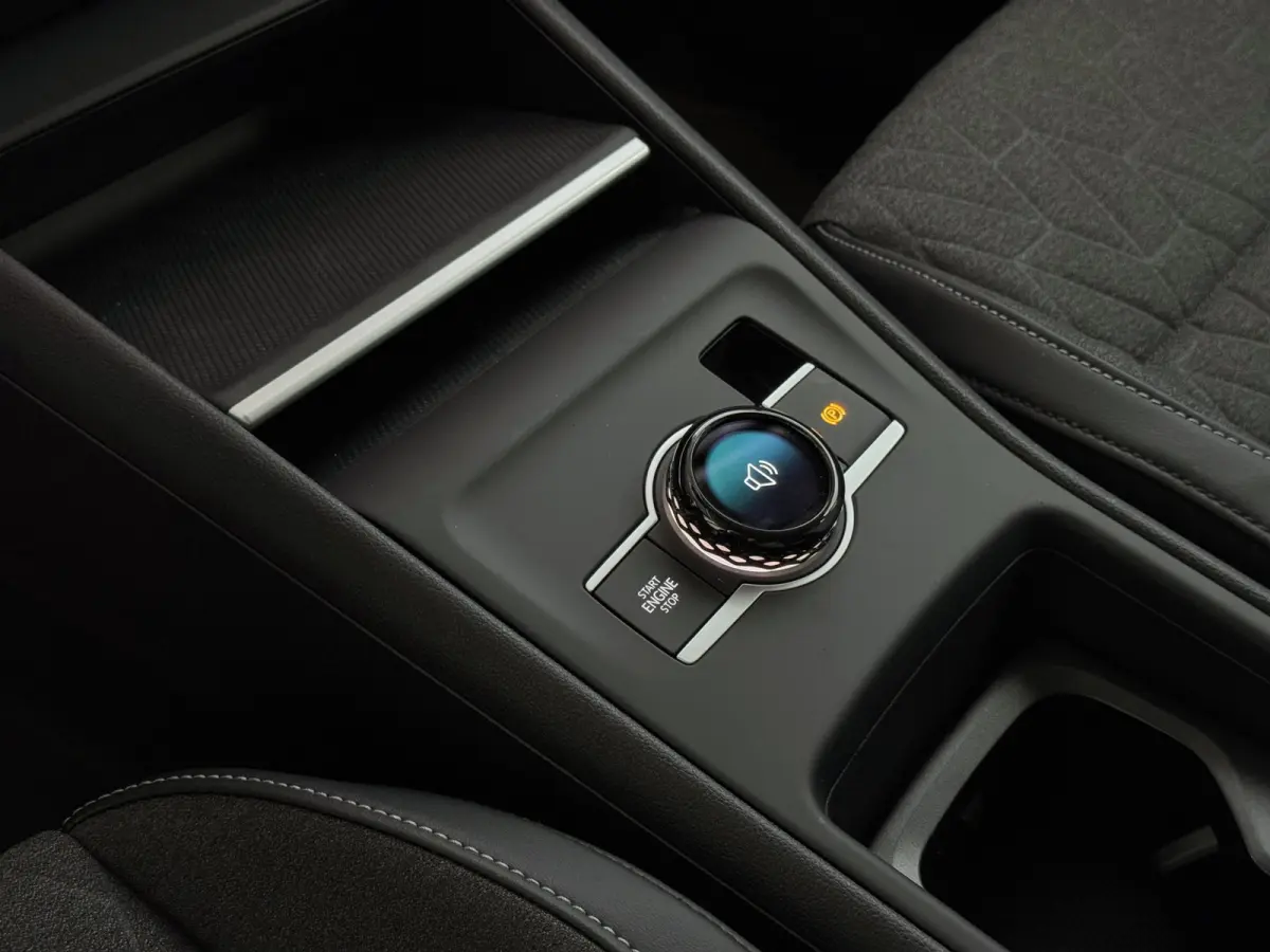 1.5 eHYBRID TREKHAAK PANORAMA STOEL/STUUR VERW CAMERA ELEK.KLEP PHEV PLUG IN HYBRID
