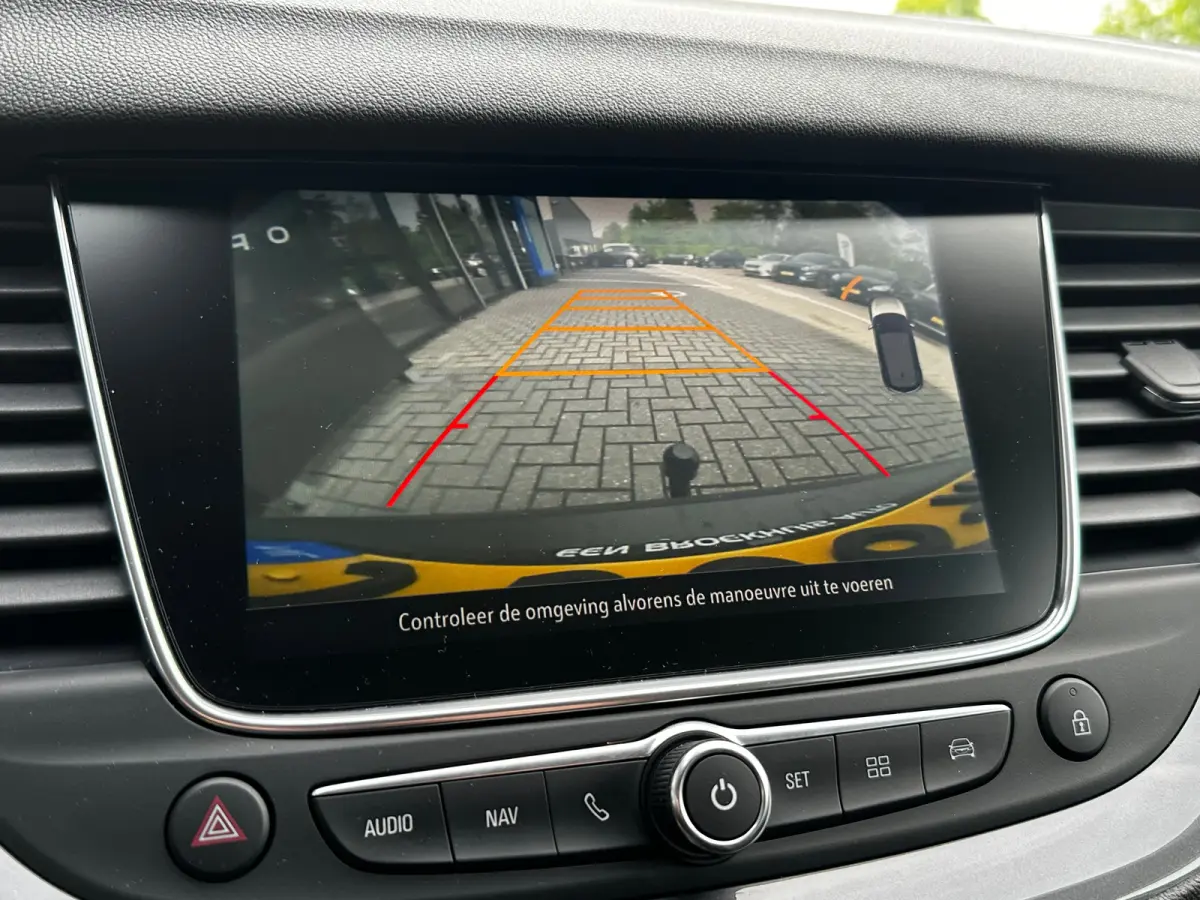 1.2 Turbo 120 Jaar Edition 130 PK | Achteruitrijcamera | Apple Carplay/Android Auto|telefoonintegratie premium | Comfortstoel(en)