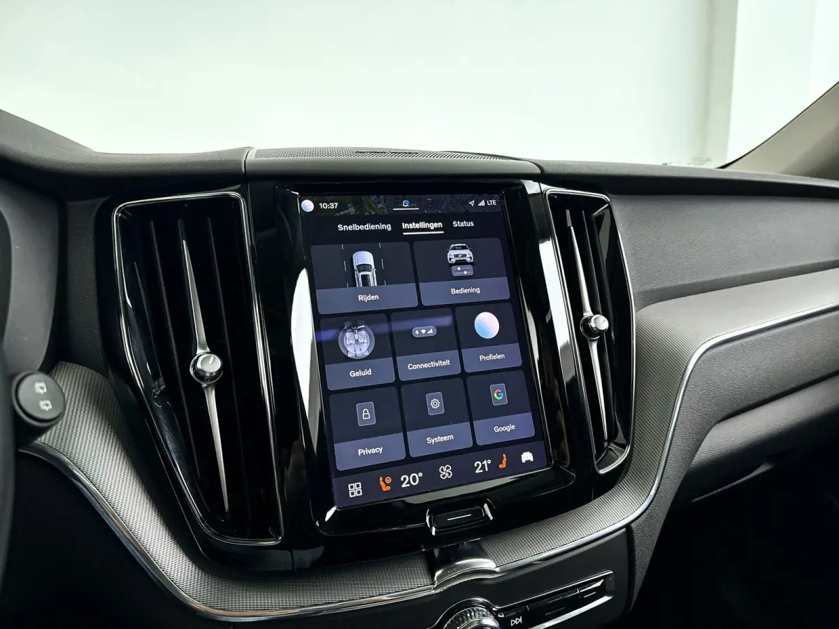 T8 Plug-in hybrid AWD Inscription | Panoramadak | 360° camera | Harman Kardon | Stoelverwarming | Trekhaak