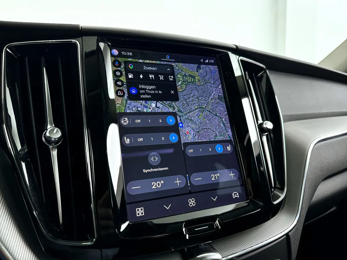 T8 Plug-in hybrid AWD Inscription | Panoramadak | 360° camera | Harman Kardon | Stoelverwarming | Trekhaak