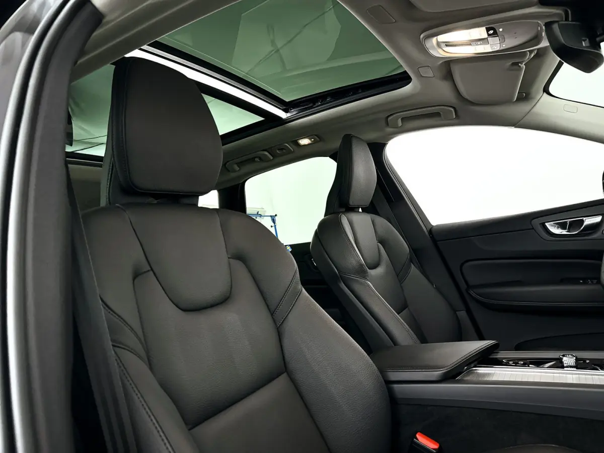 T8 Plug-in hybrid AWD Inscription | Panoramadak | 360° camera | Harman Kardon | Stoelverwarming | Trekhaak