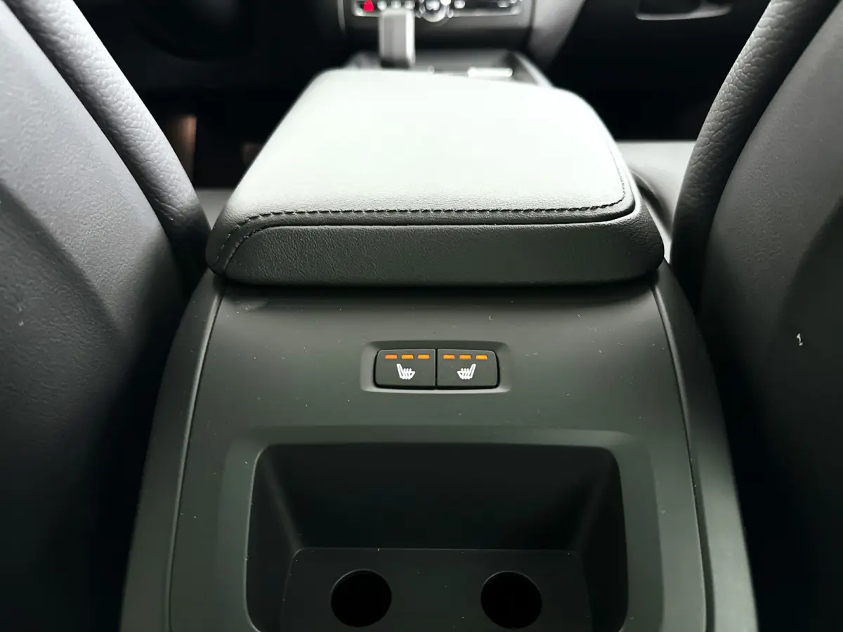 T8 Plug-in hybrid AWD Inscription | Panoramadak | 360° camera | Harman Kardon | Stoelverwarming | Trekhaak