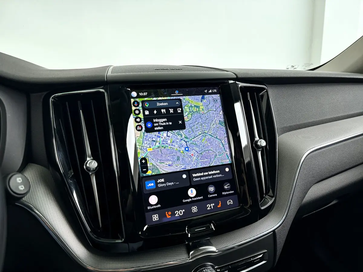 T8 Plug-in hybrid AWD Inscription | Panoramadak | 360° camera | Harman Kardon | Stoelverwarming | Trekhaak